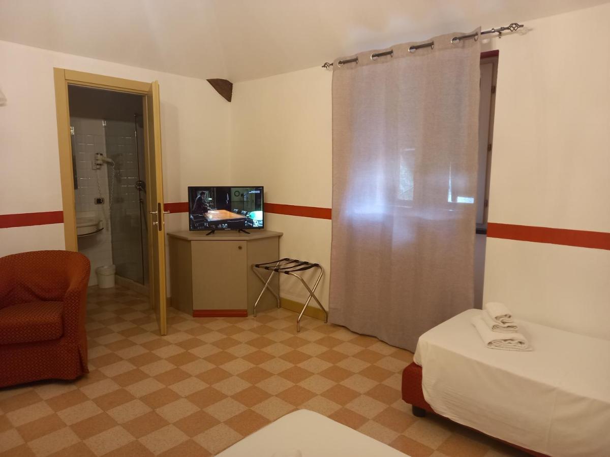 Residenza D'Epoca Locanda Del Cigno Nero Sant'Olcese Eksteriør billede