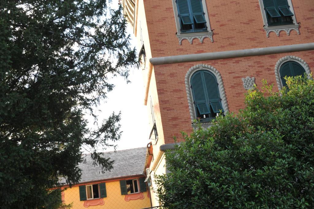 Residenza D'Epoca Locanda Del Cigno Nero Sant'Olcese Eksteriør billede